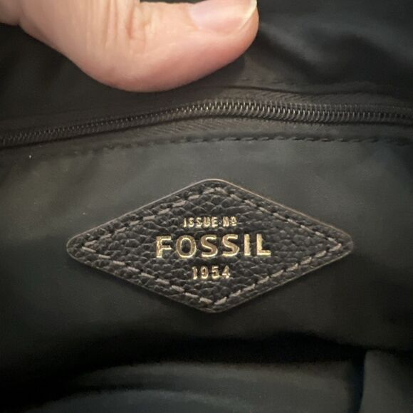 Fossil Black Leather Crossbody Purse gold tone hardware No Key - Picture 6 of 13